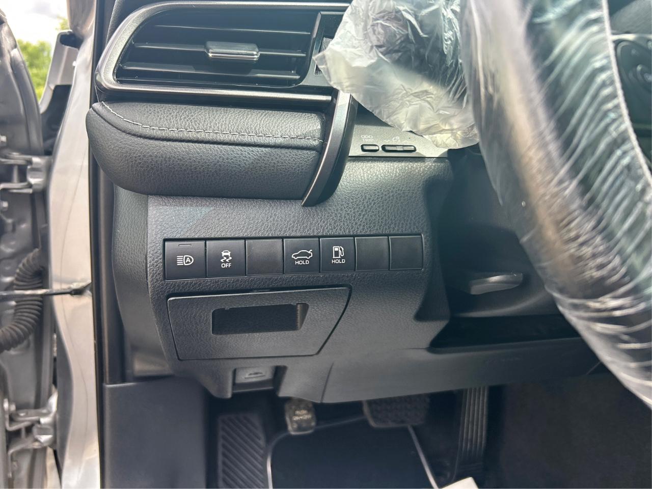Toyota Camry SE 2020