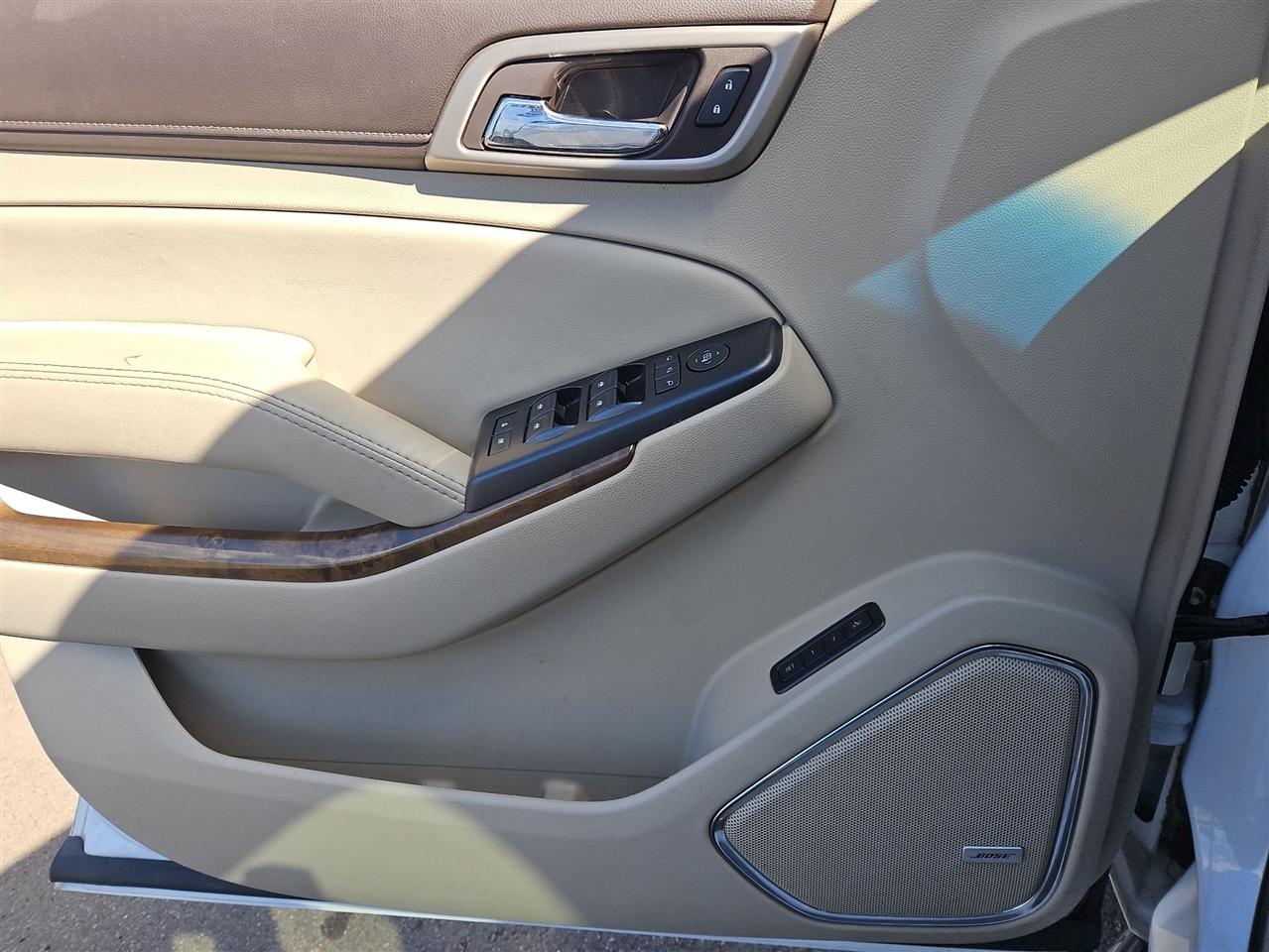 GMC Yukon Denali 4WD 2016
