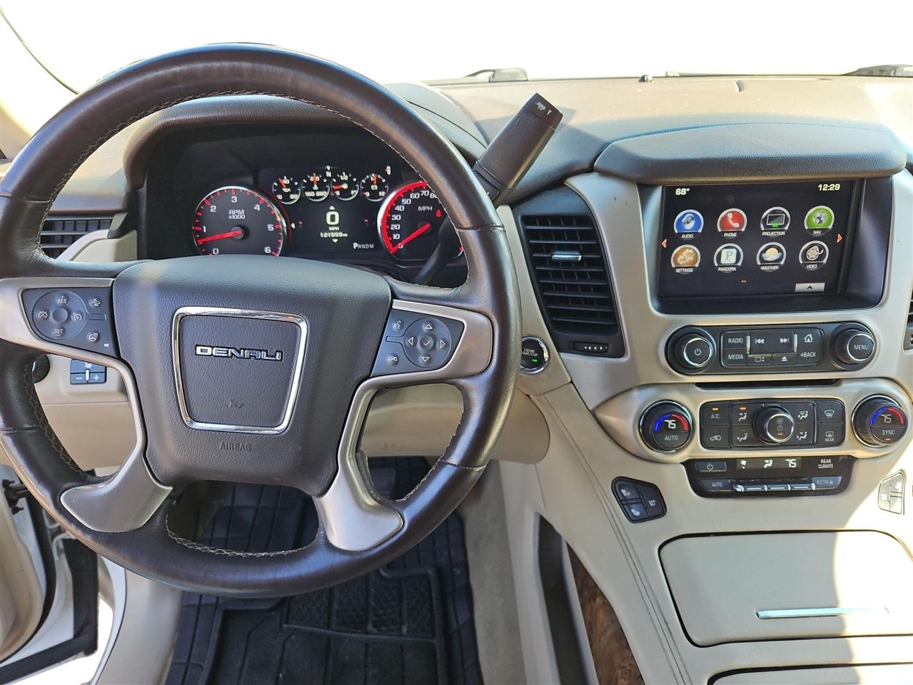 GMC Yukon Denali 4WD 2016
