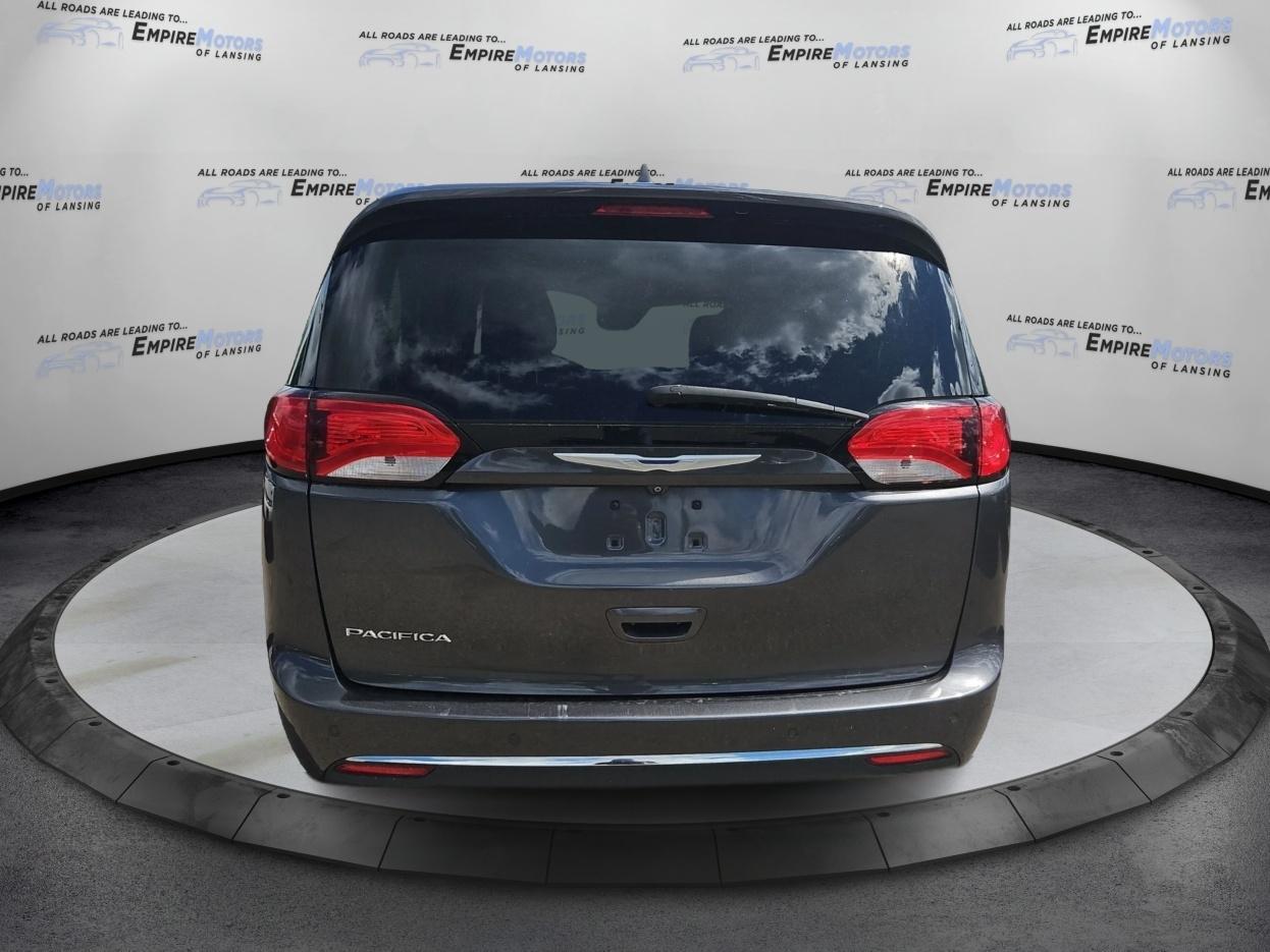 Chrysler Pacifica Touring-L Plus 2017