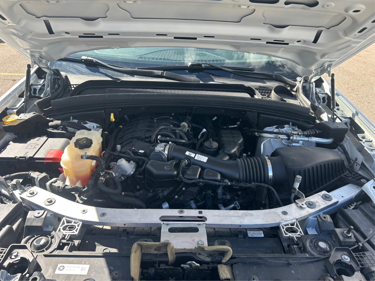 Jeep Grand Cherokee L Laredo 4WD 2022