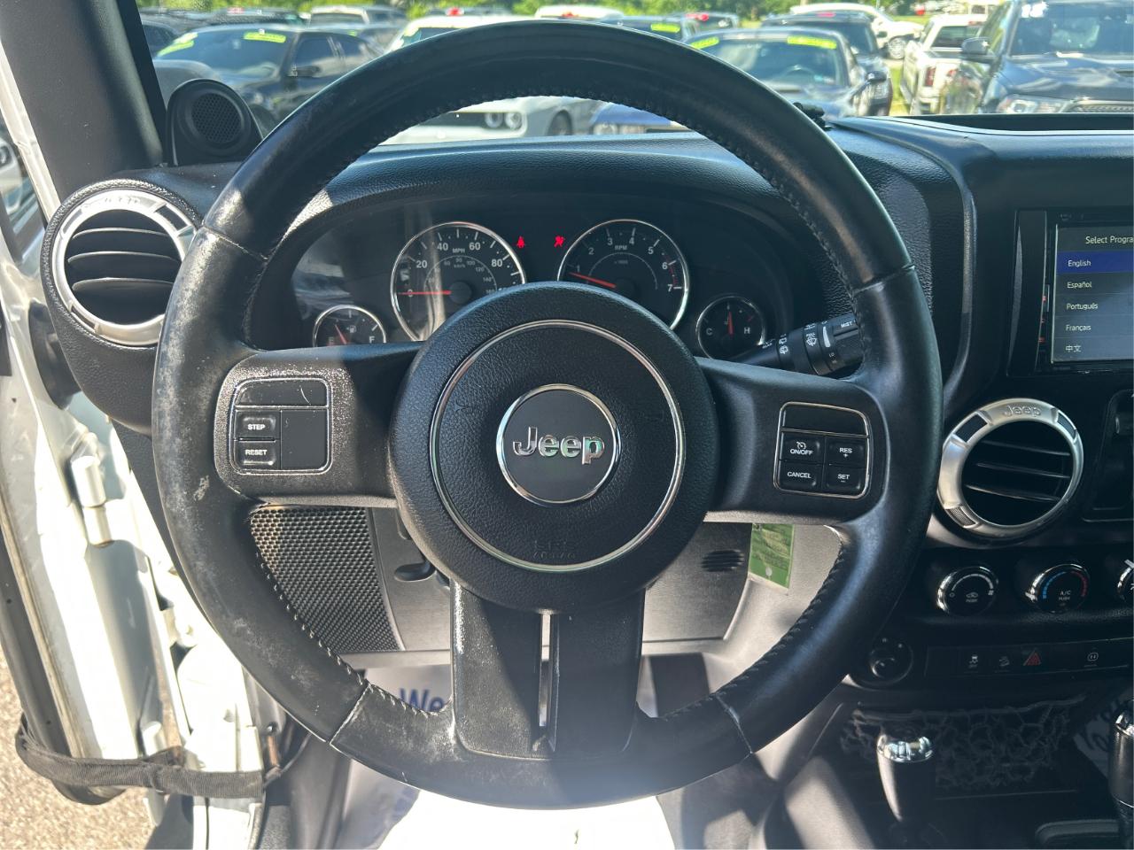 Jeep Wrangler Sahara 4WD 2011
