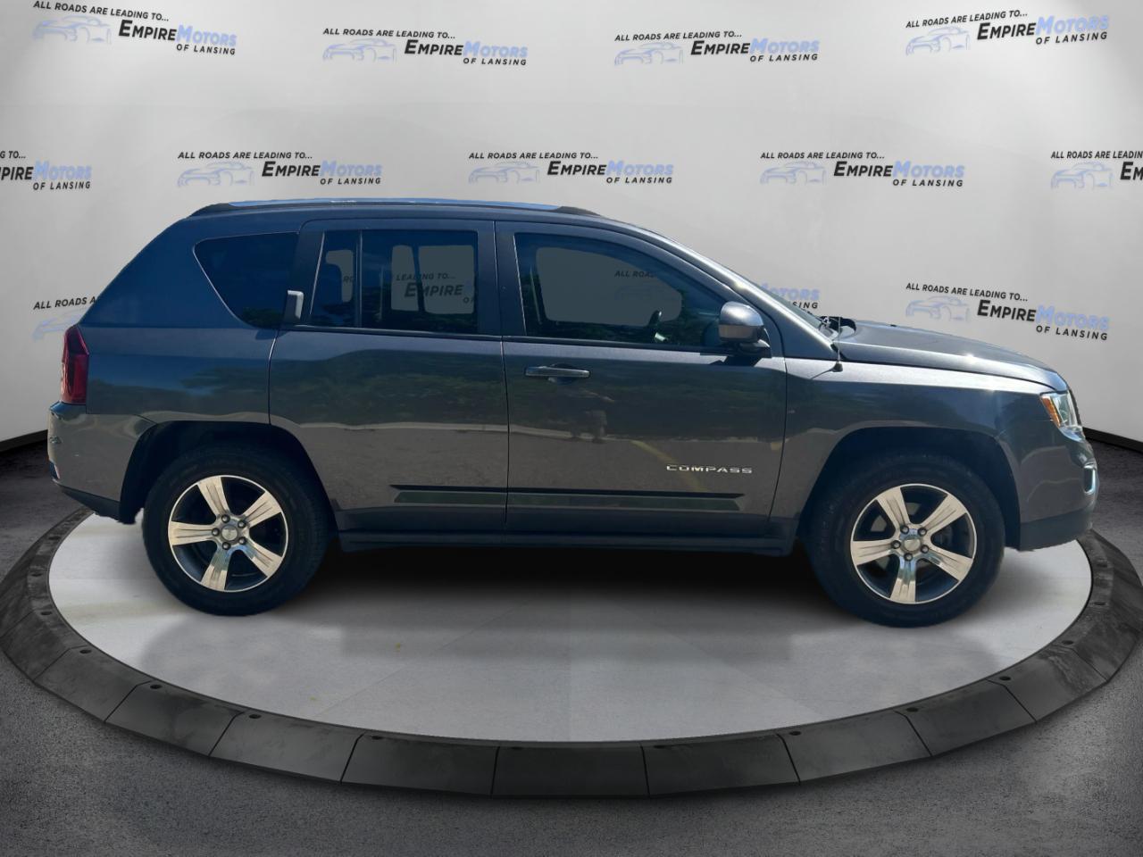Jeep Compass Latitude FWD 2017
