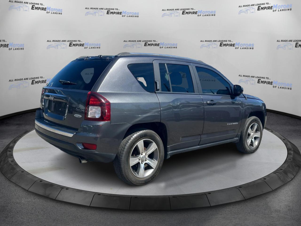 Jeep Compass Latitude FWD 2017