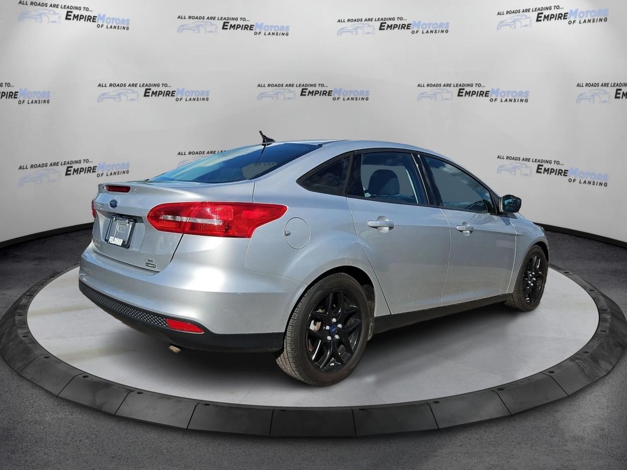 Ford Focus SE Sedan 2016