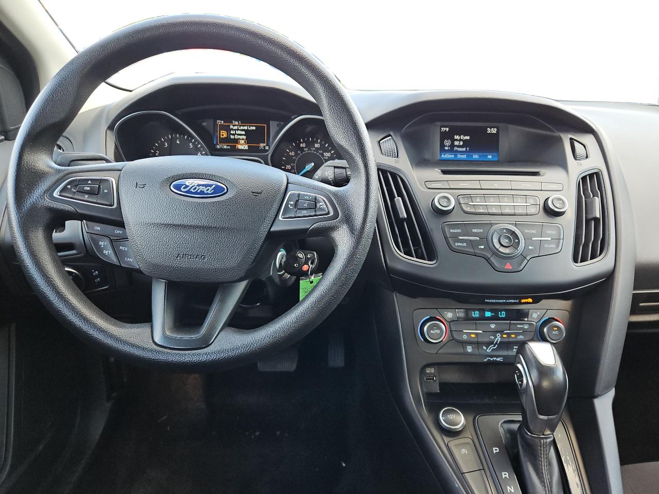 Ford Focus SE Sedan 2016