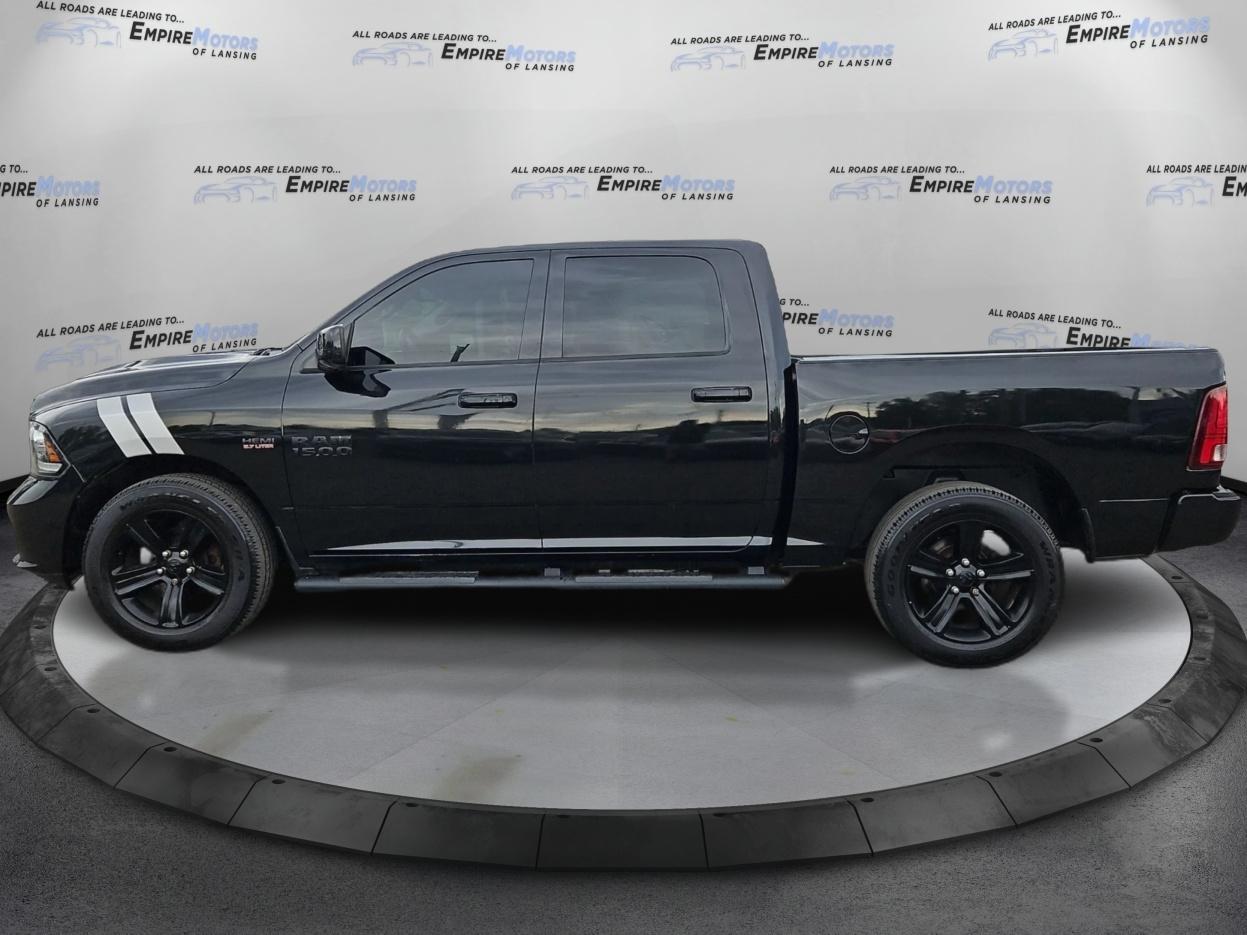 RAM 1500 Sport Crew Cab SWB 4WD 2017