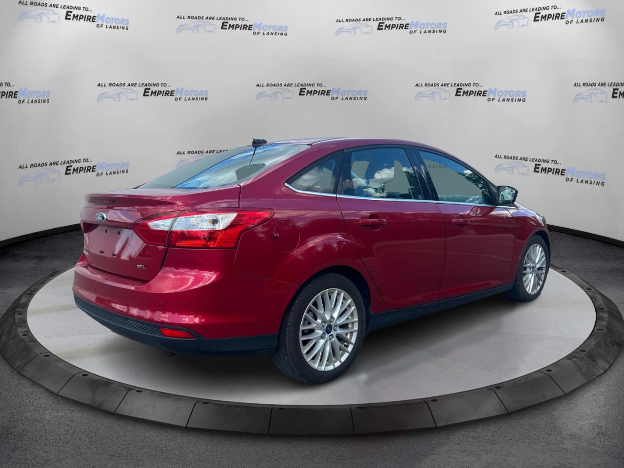 Ford Focus SEL Sedan 2012