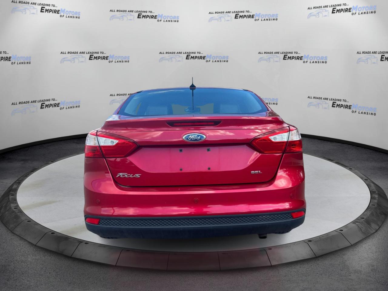 Ford Focus SEL Sedan 2012
