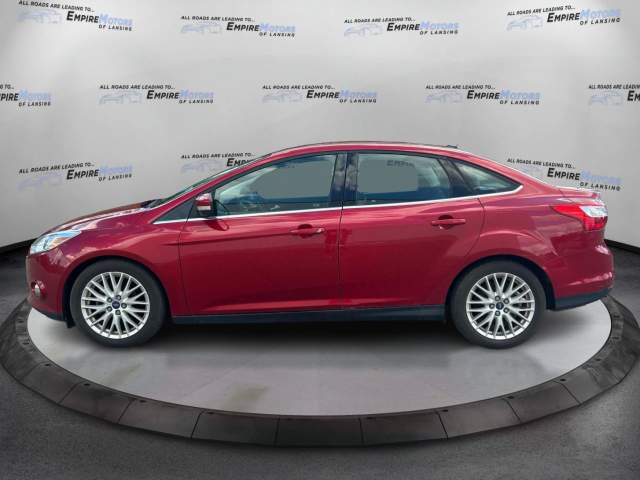 Ford Focus SEL Sedan 2012