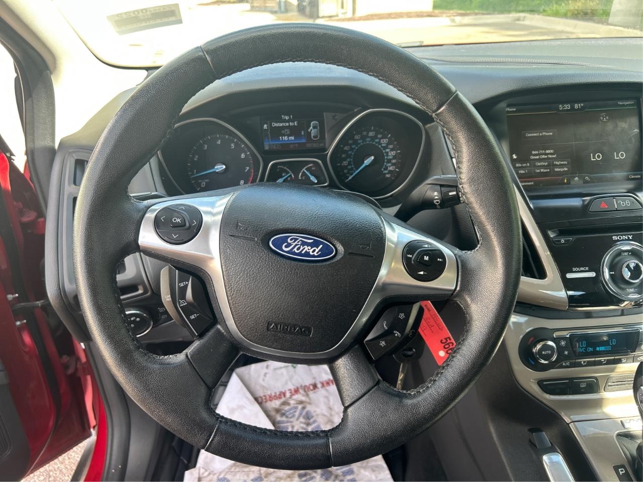Ford Focus SEL Sedan 2012