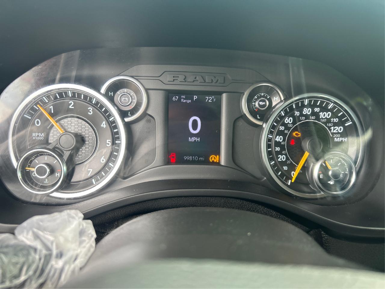 RAM 1500 Big Horn Crew Cab SWB 4WD 2020
