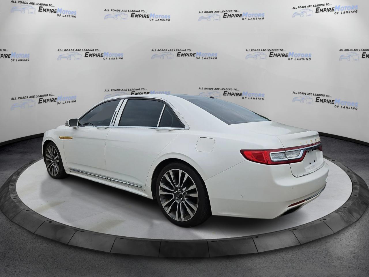 Lincoln Continental Reserve AWD 2017