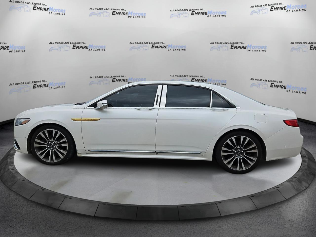 Lincoln Continental Reserve AWD 2017