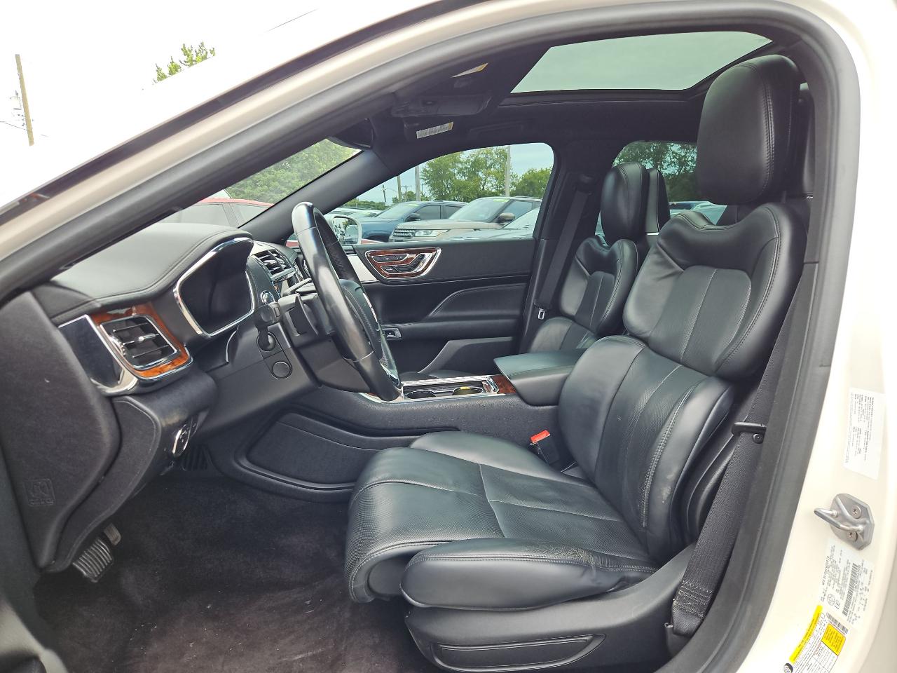 Lincoln Continental Reserve AWD 2017