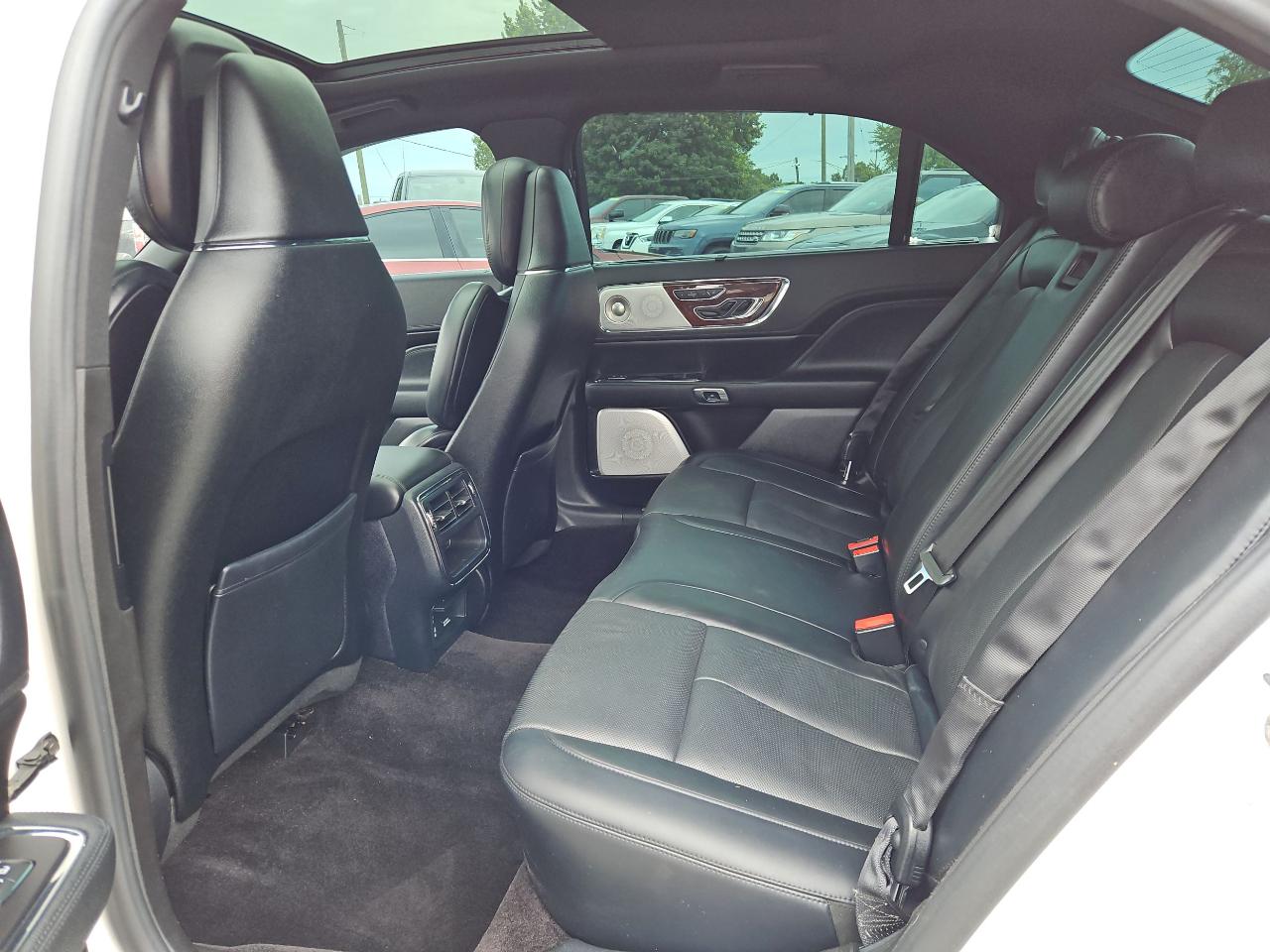 Lincoln Continental Reserve AWD 2017