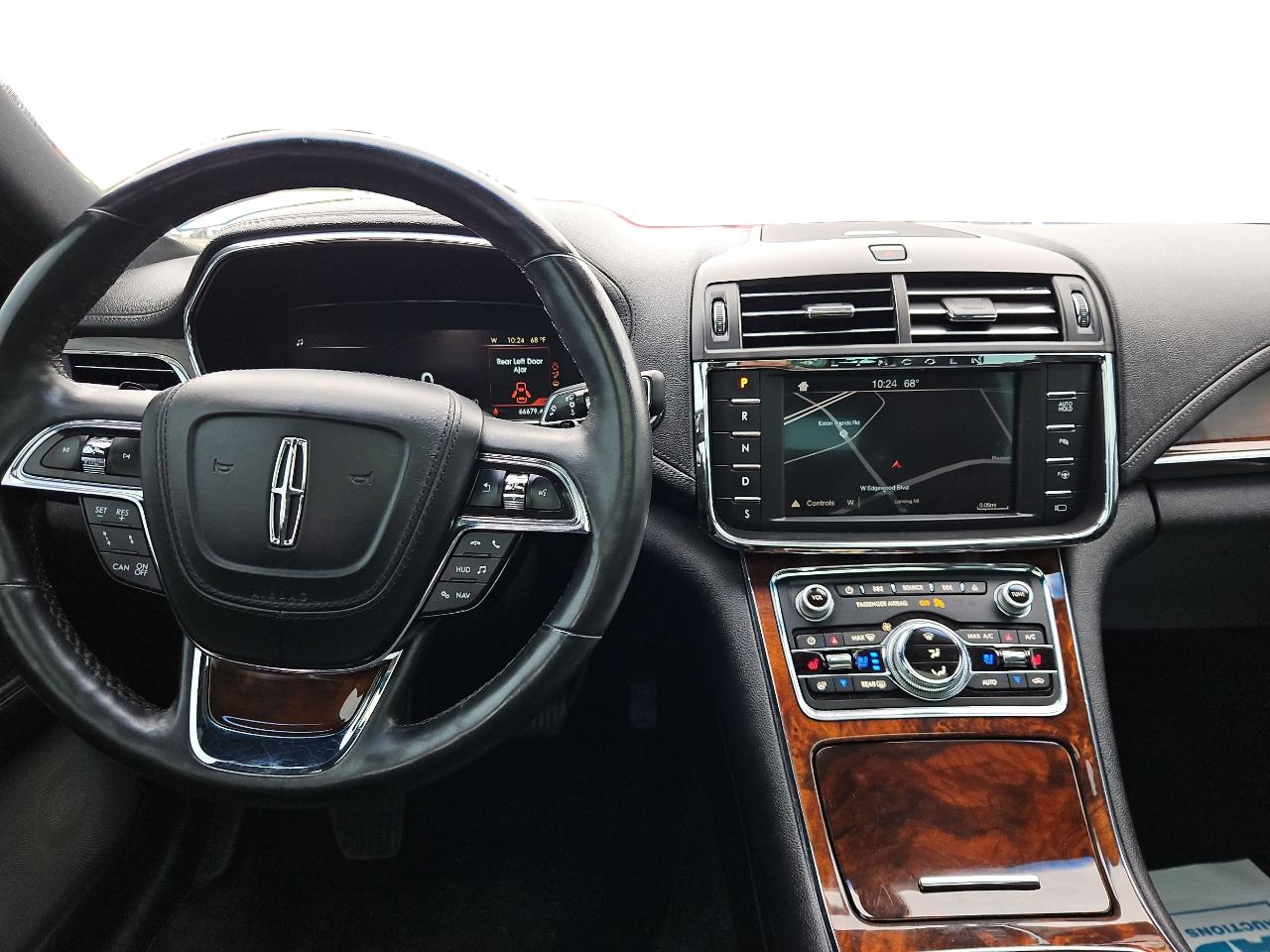 Lincoln Continental Reserve AWD 2017