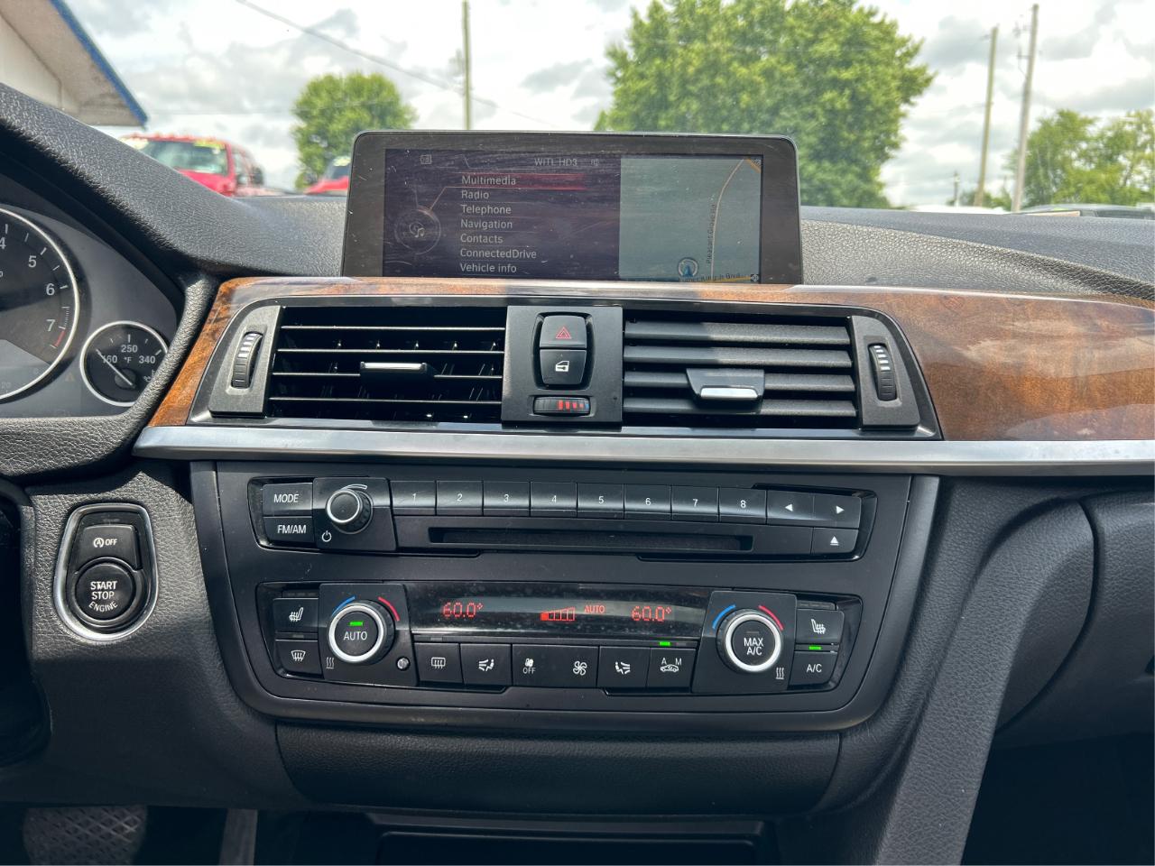 BMW 3-Series 328i xDrive Sedan 2015