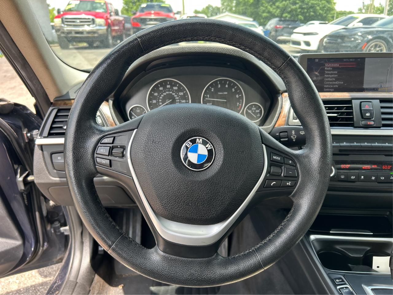 BMW 3-Series 328i xDrive Sedan 2015