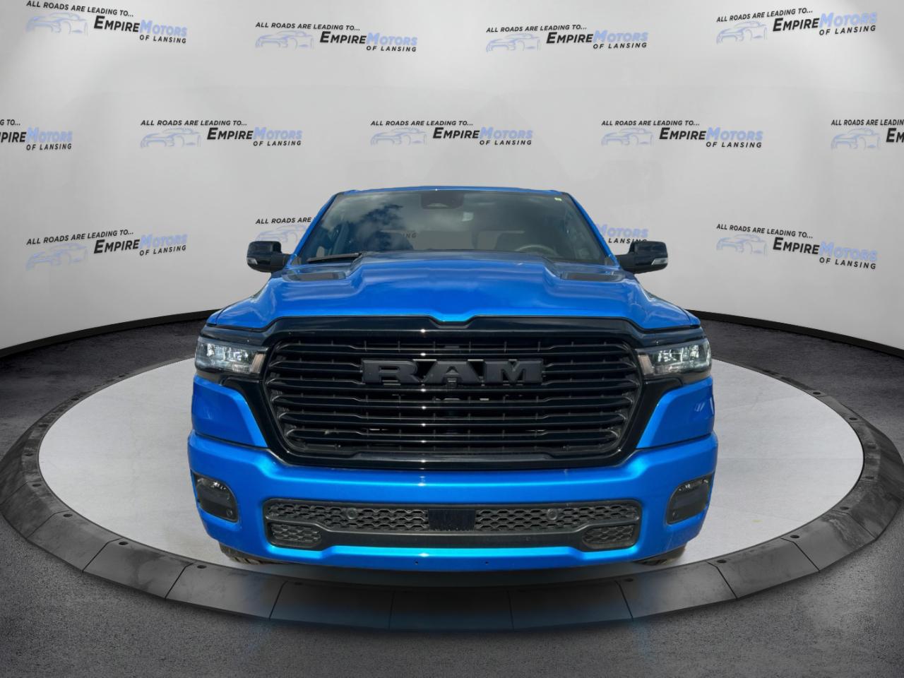 RAM 1500 Laramie Crew Cab SWB 4WD 2025