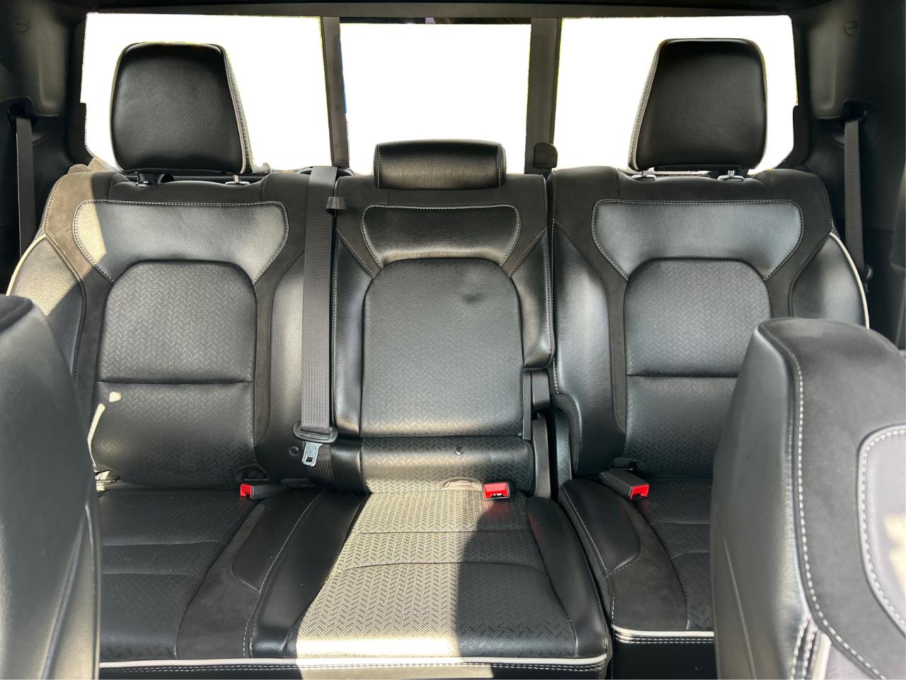 RAM 1500 Laramie Crew Cab SWB 4WD 2025