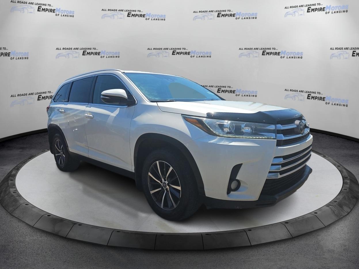 Toyota Highlander XLE AWD V6 2019