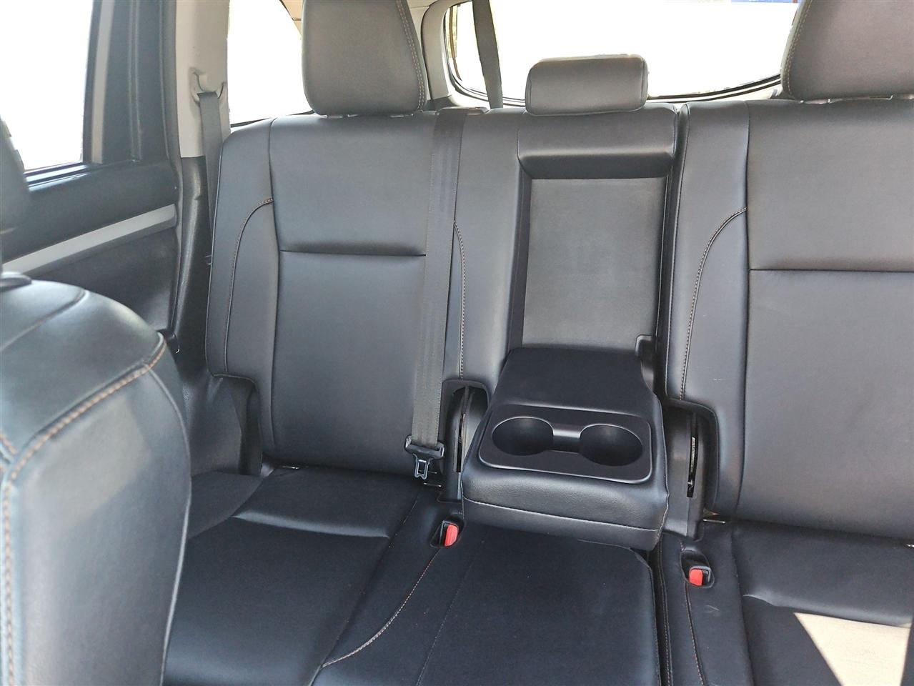 Toyota Highlander XLE AWD V6 2019
