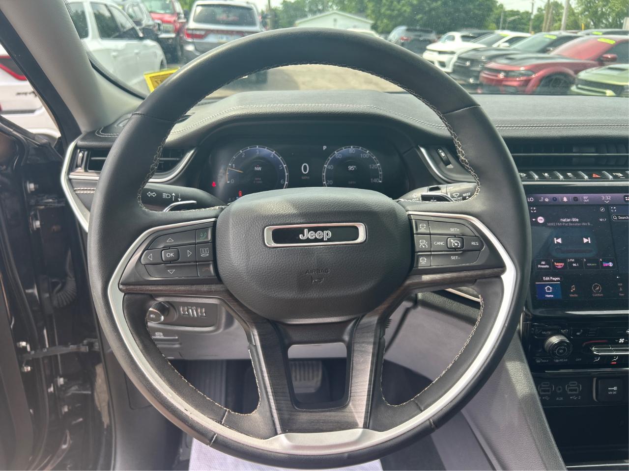 Jeep Grand Cherokee L Limited 4WD 2023