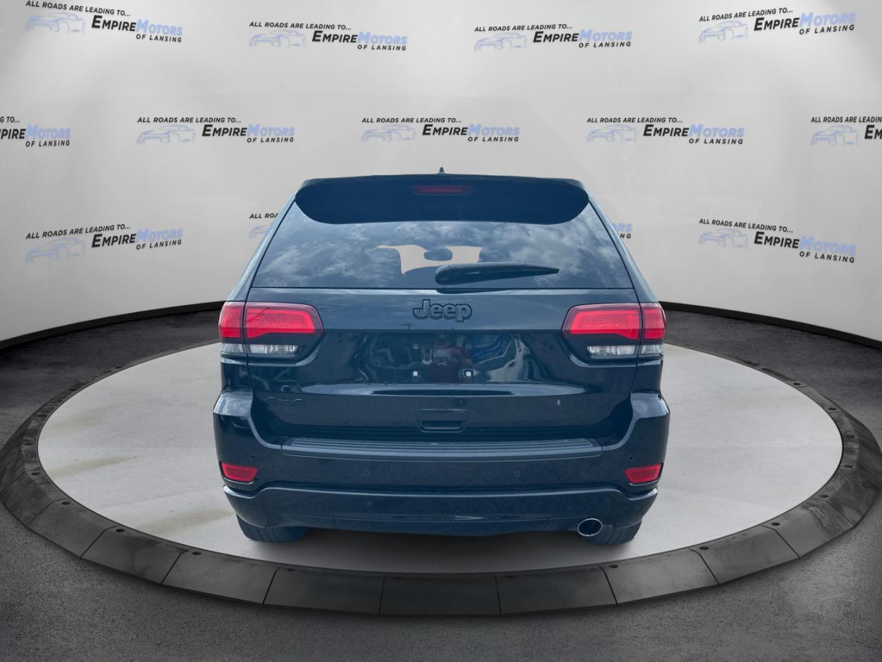 Jeep Grand Cherokee Laredo 4WD 2019