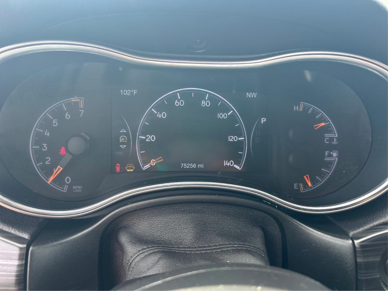 Jeep Grand Cherokee Laredo 4WD 2019