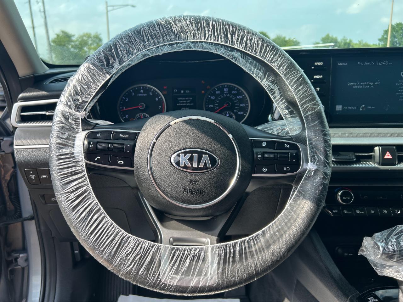 Kia K5 LXS 2021