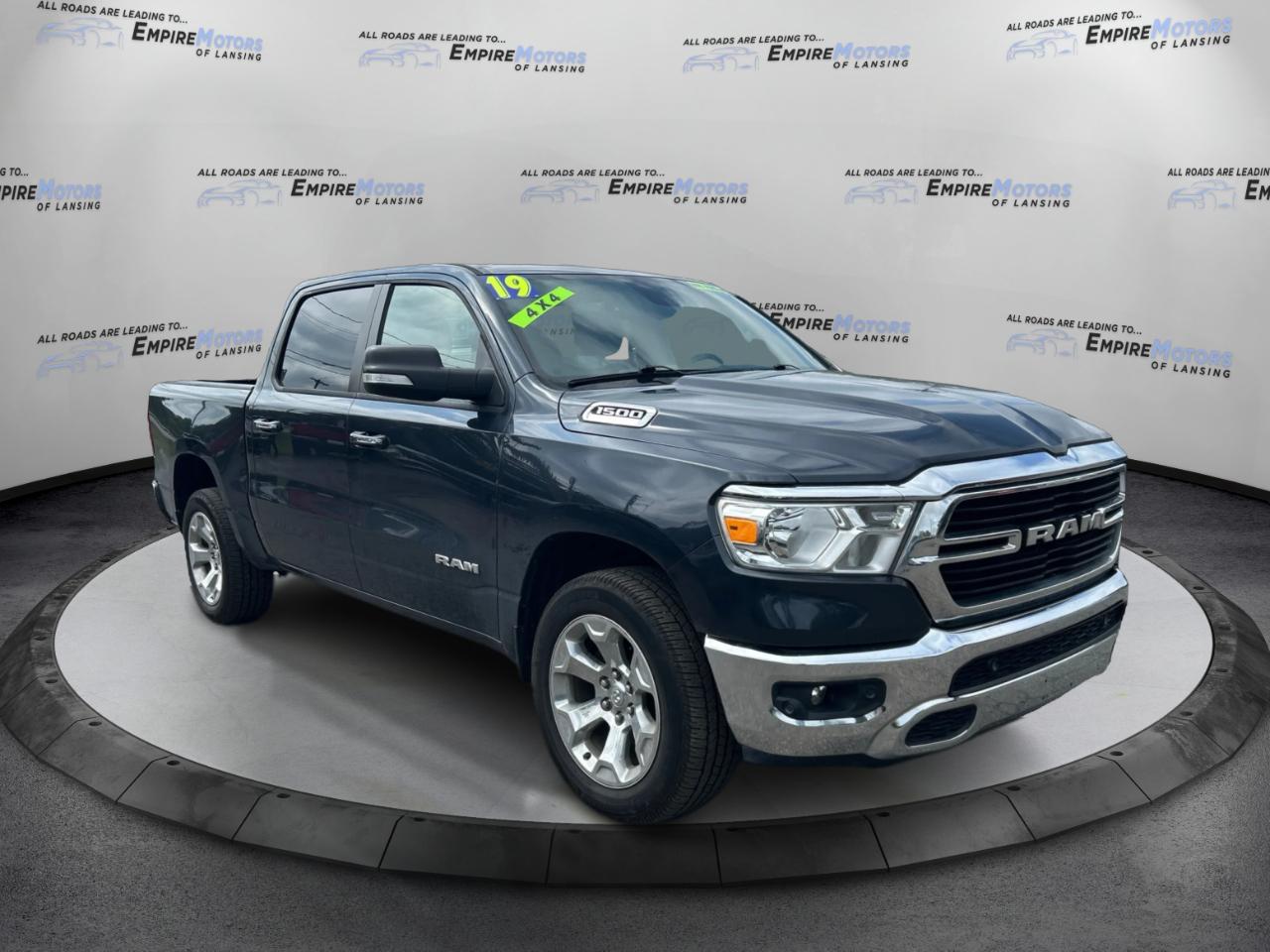 RAM 1500 Big Horn Crew Cab SWB 4WD 2019