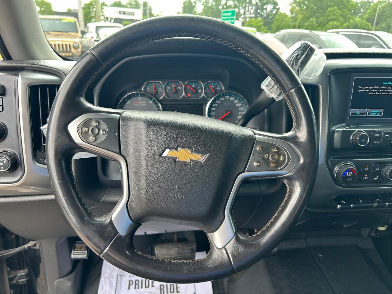 Chevrolet Silverado 1500 LT Crew Cab Long Box 4WD 2015