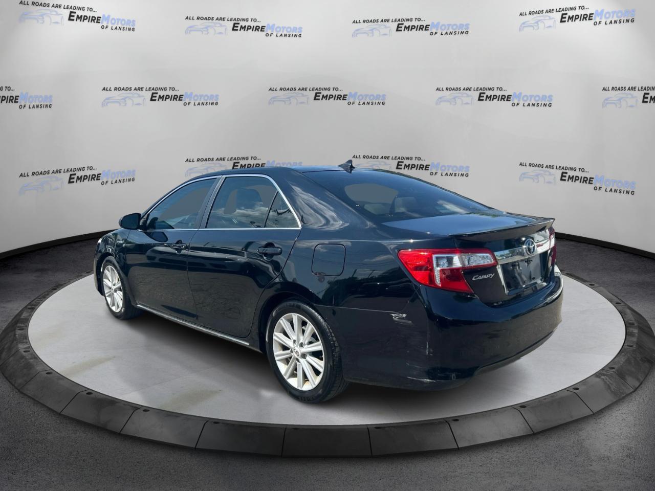 Toyota Camry Hybrid LE 2012