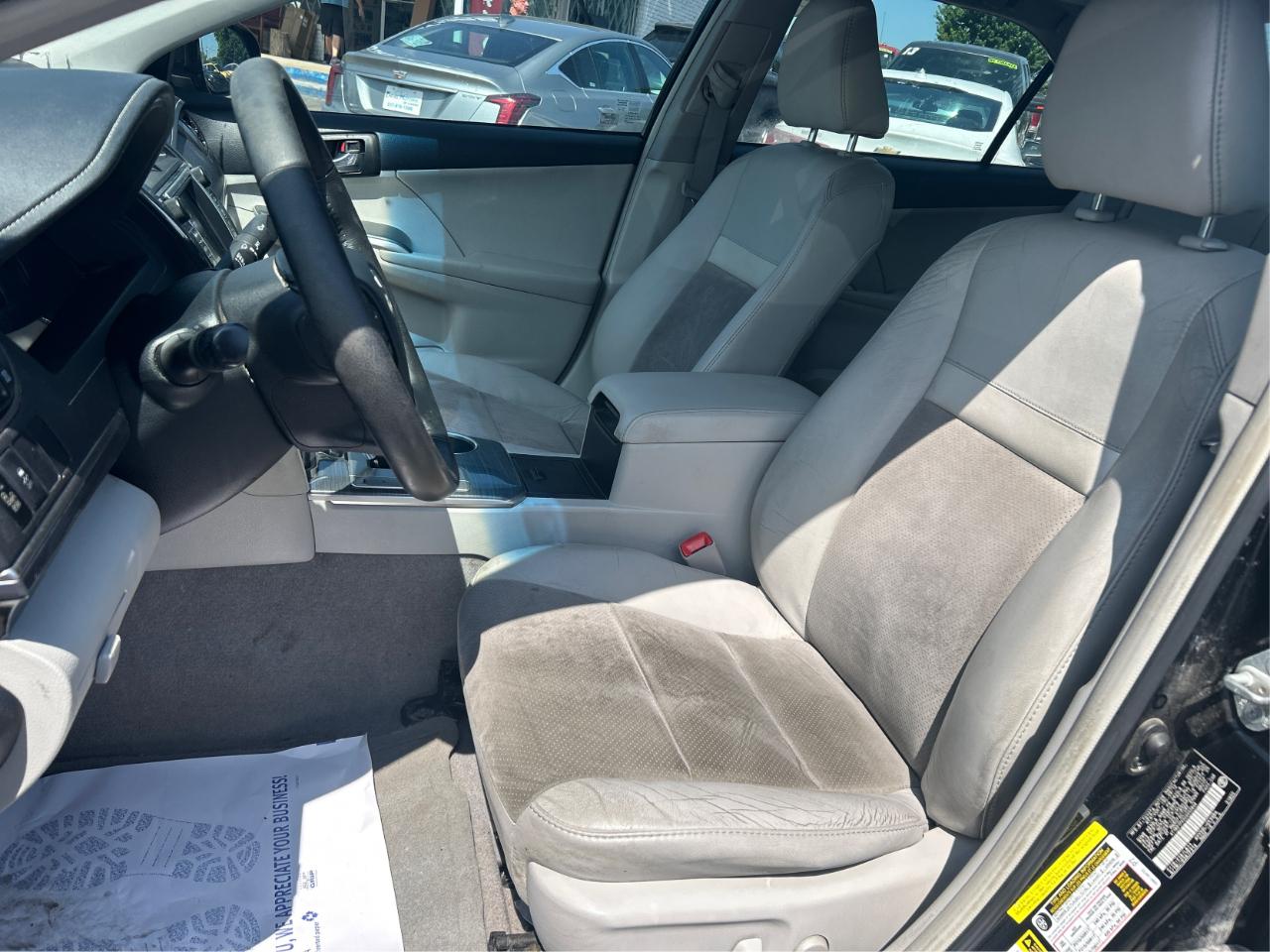Toyota Camry Hybrid LE 2012