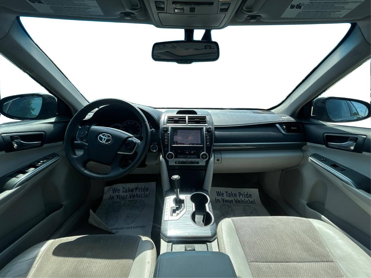 Toyota Camry Hybrid LE 2012
