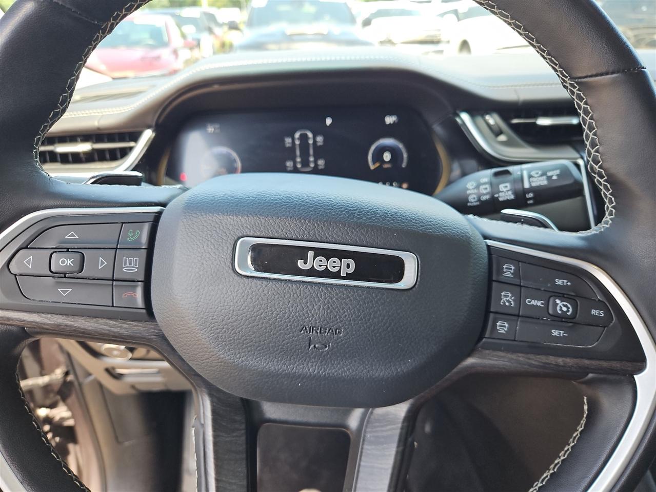 Jeep Grand Cherokee L Limited 4WD 2022