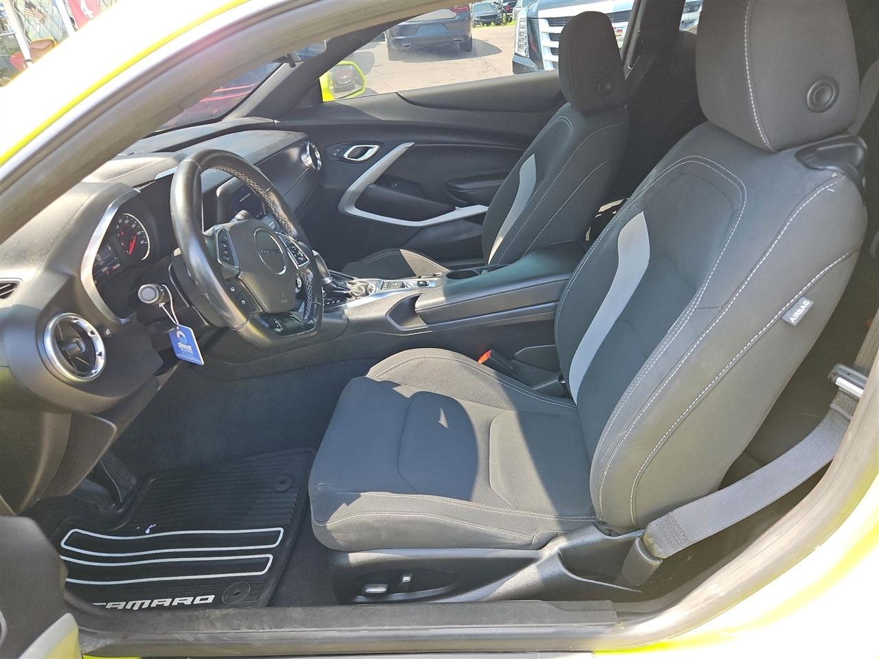 Chevrolet Camaro 1SS Coupe 2021