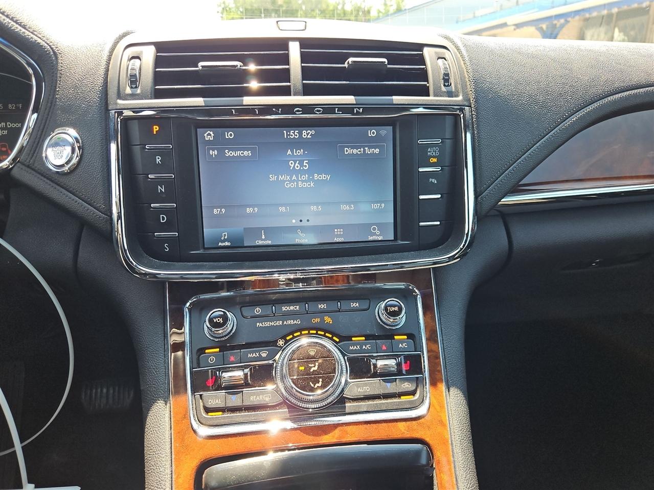 Lincoln Continental Base 2020