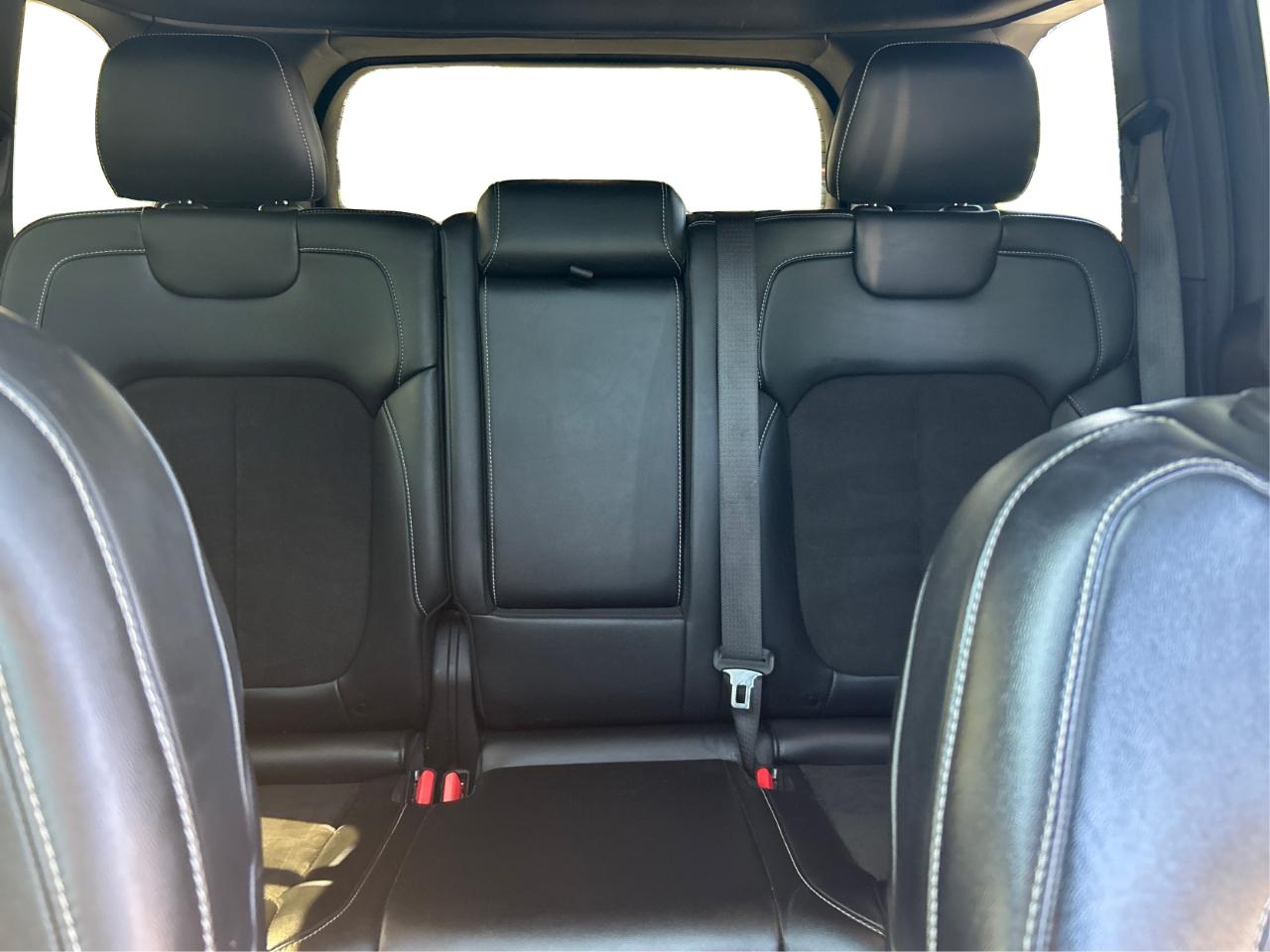 Jeep Grand Cherokee Laredo 4WD 2022