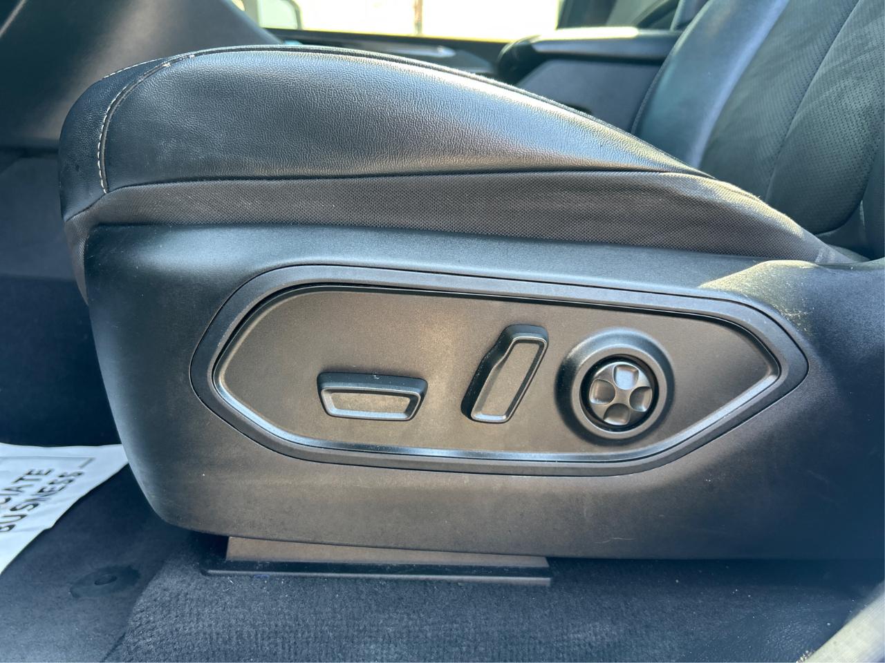 Jeep Grand Cherokee Laredo 4WD 2022