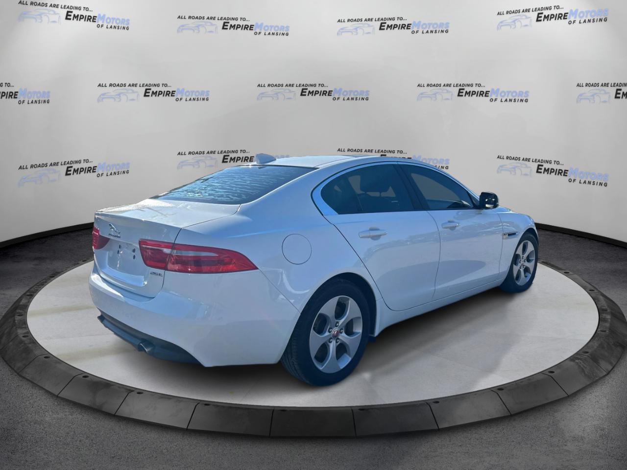 Jaguar XE 25t 2018