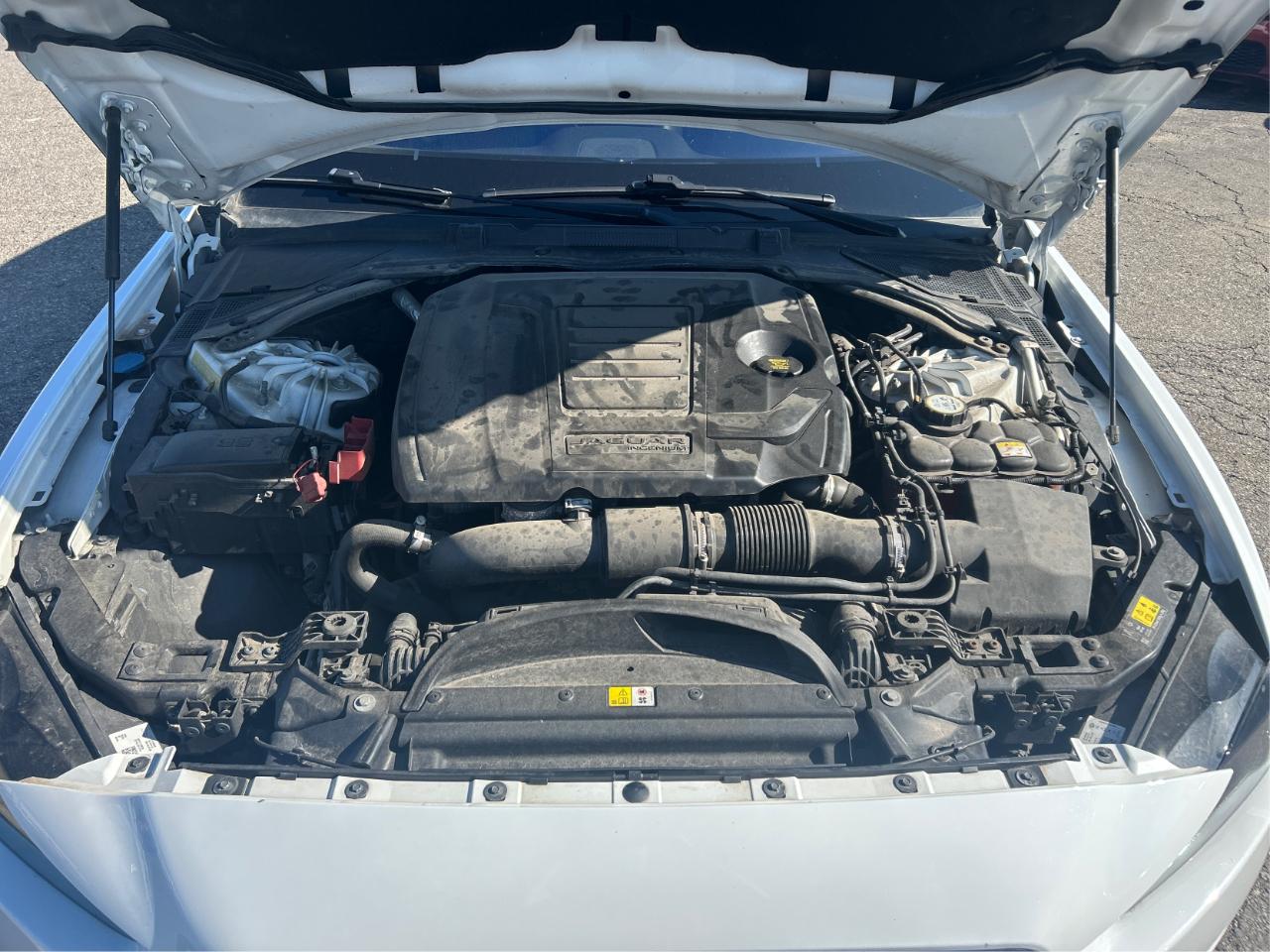 Jaguar XE 25t 2018