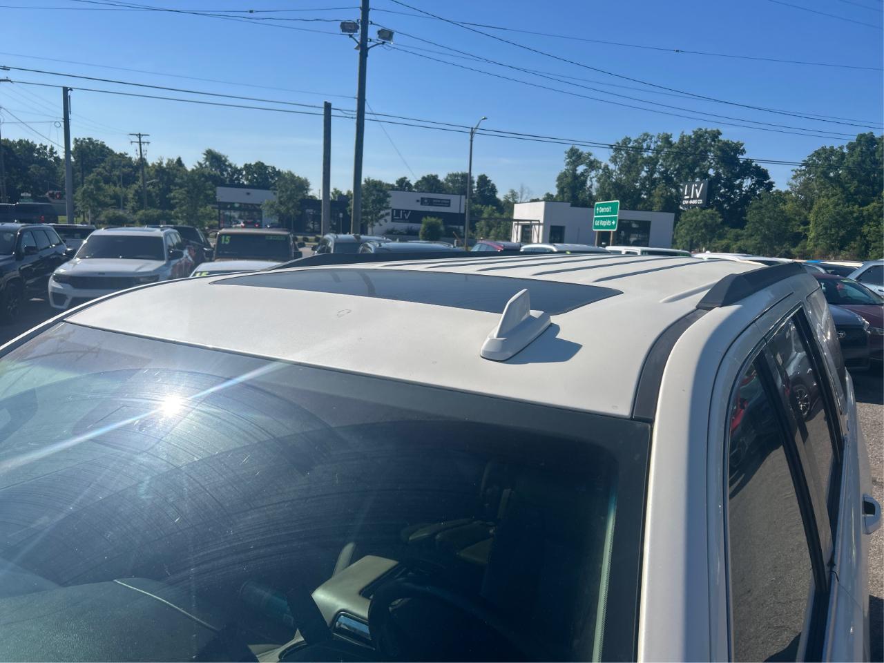 GMC Yukon XL SLT 1/2 Ton 4WD 2015
