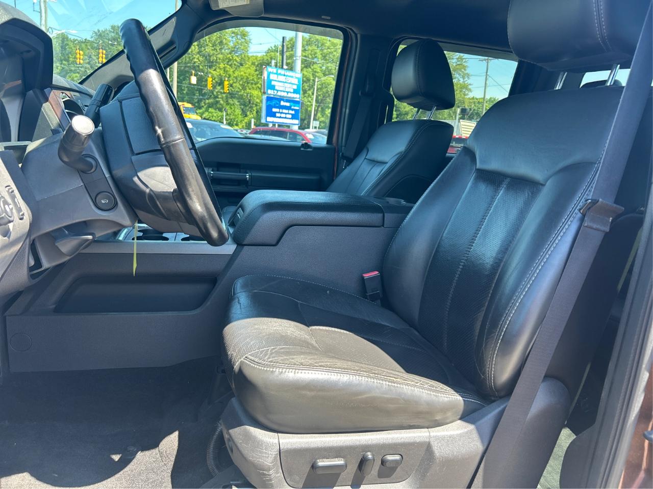Ford F-250 SD XLT Crew Cab Long Bed 4WD 2011