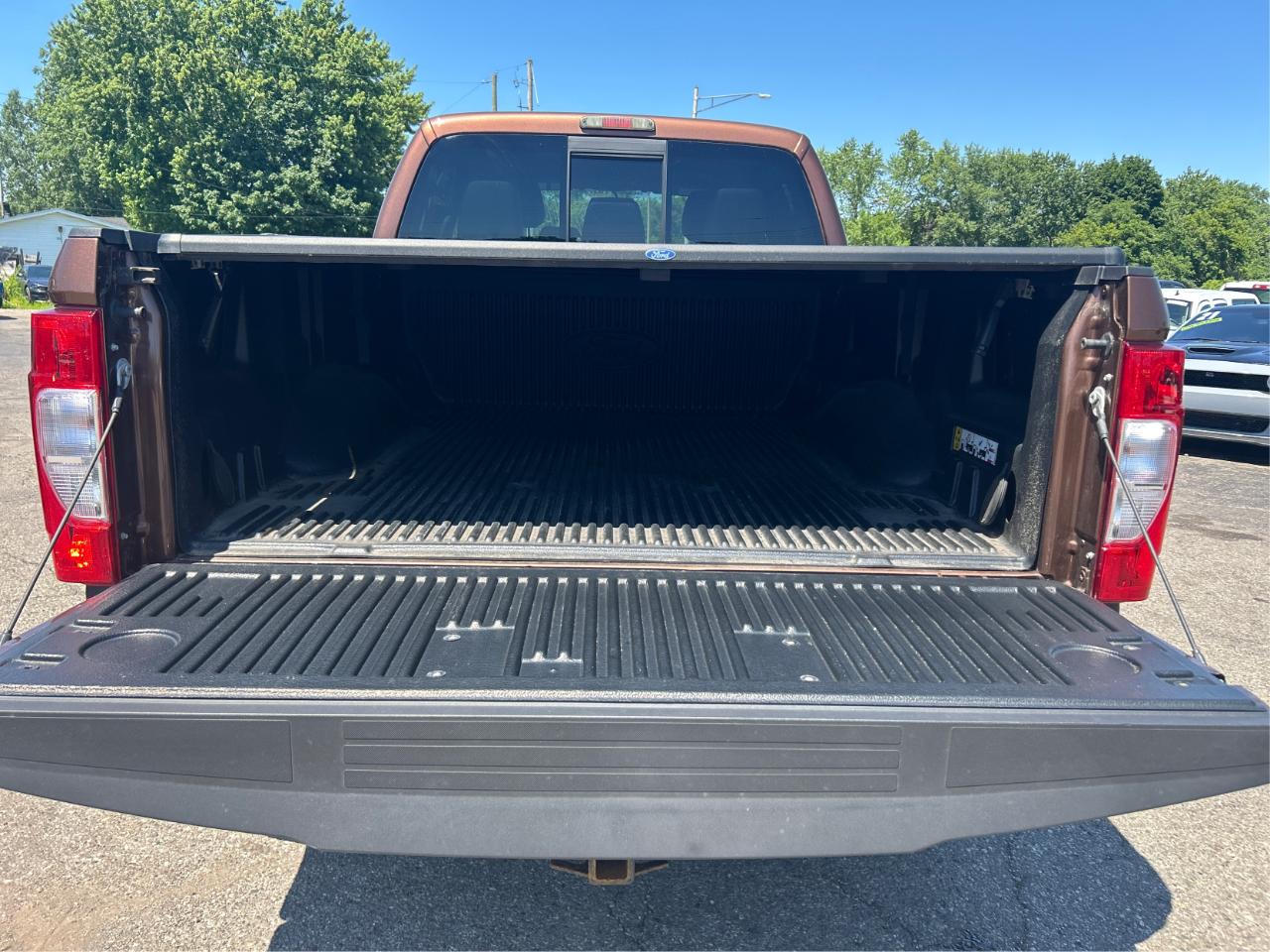 Ford F-250 SD XLT Crew Cab Long Bed 4WD 2011