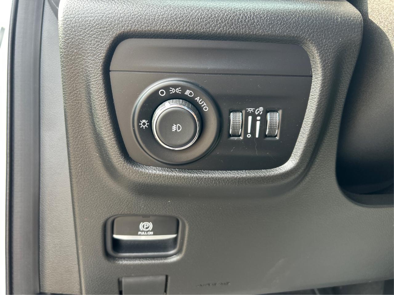 Jeep Grand Cherokee L Overland 4WD 2021