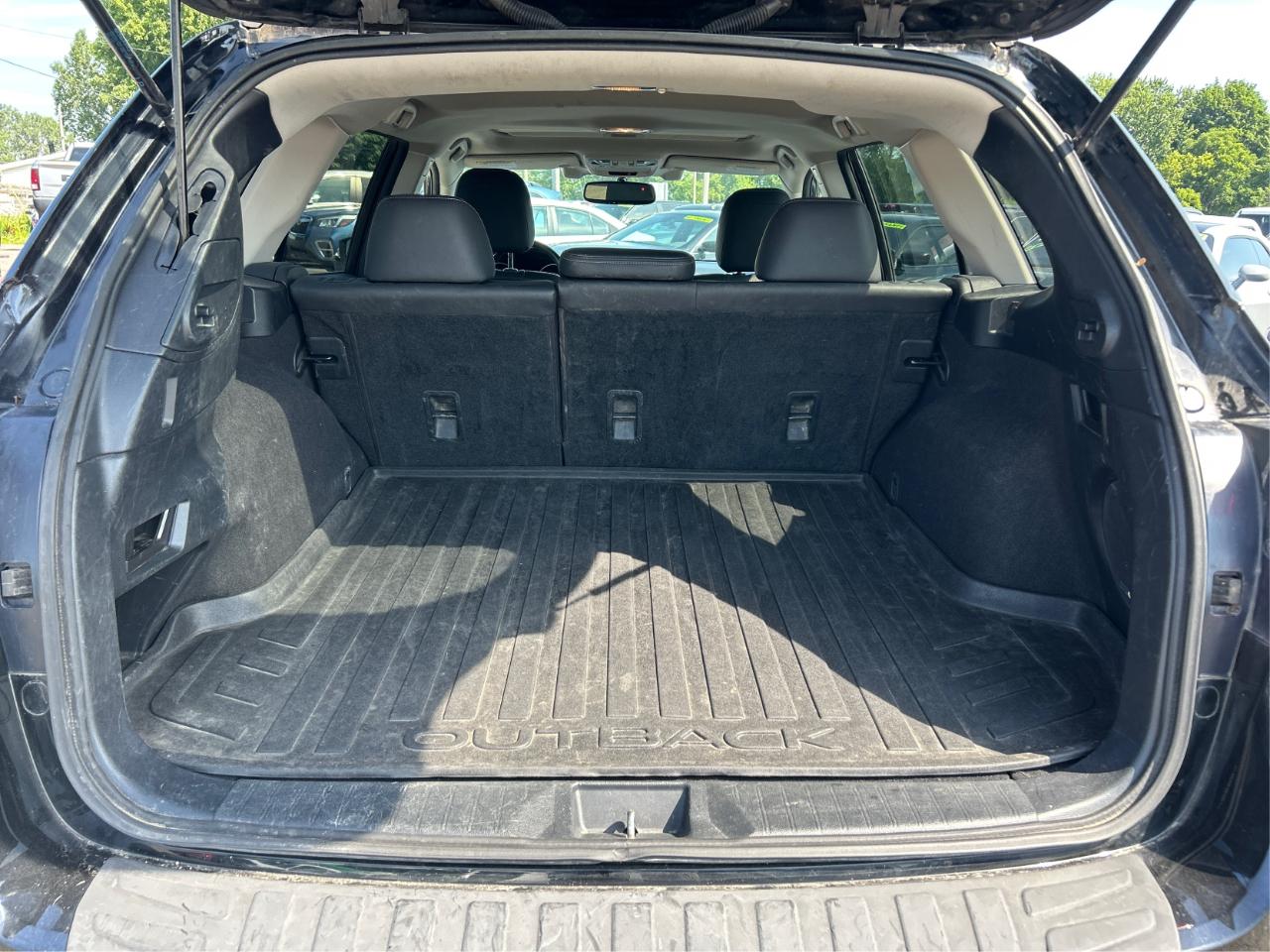 Subaru Outback 2.5i Limited 2015