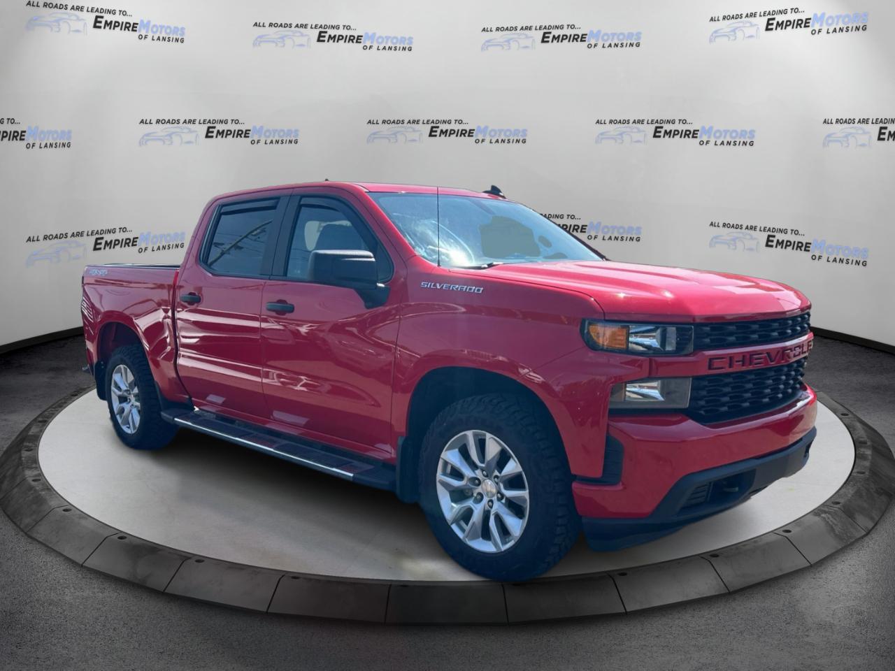 Chevrolet Silverado 1500 Custom Crew Cab Long Box 4WD 2020
