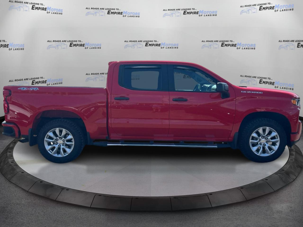 Chevrolet Silverado 1500 Custom Crew Cab Long Box 4WD 2020